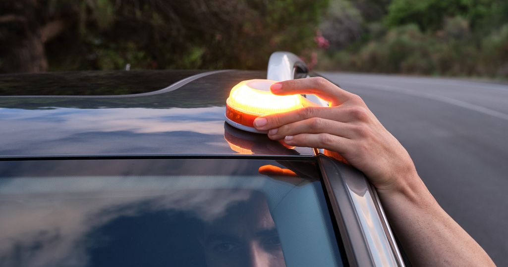 Warnleuchte V16: Sichere und effektive Parkplatzlösungen für Autofahrer